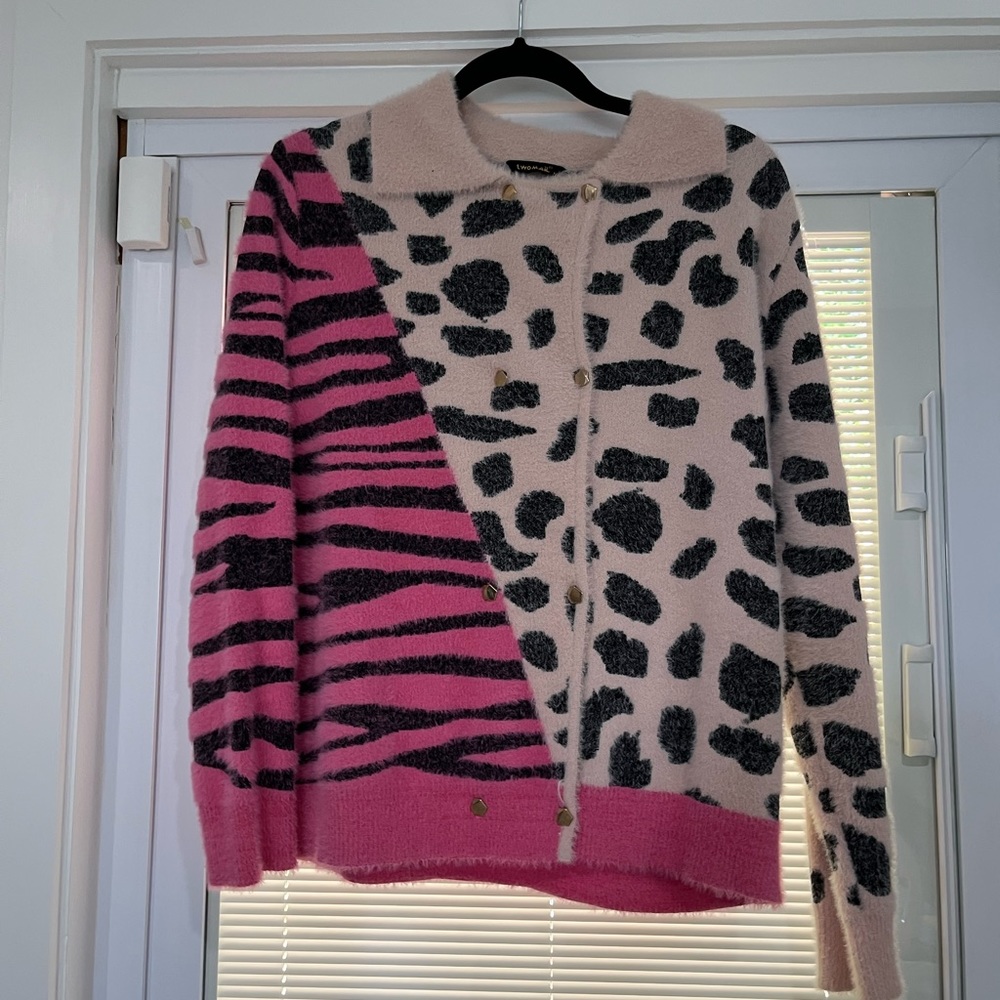 Stunning furry Twomail sweater/cardigan size M